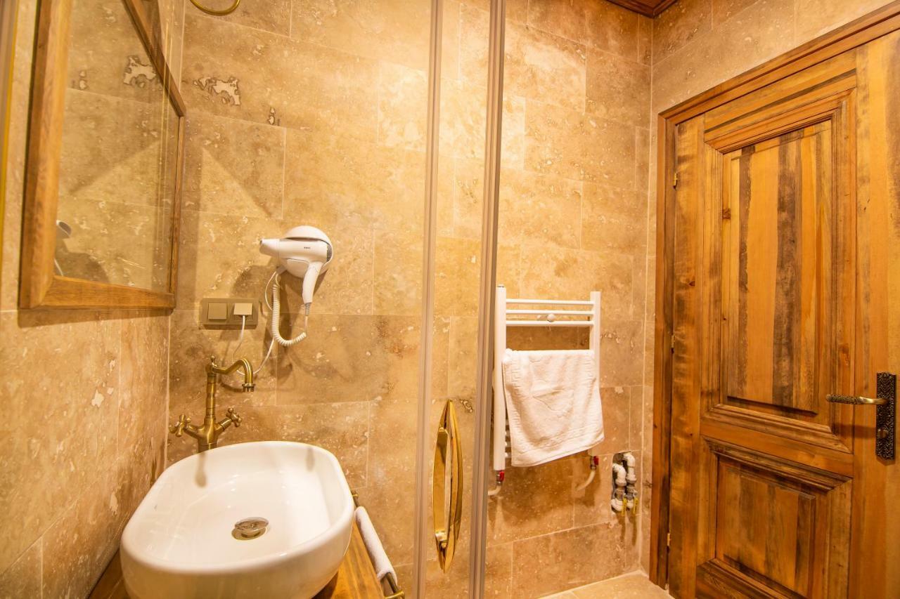 Ikarus Cappadocia Hotel Uchisar Exterior photo
