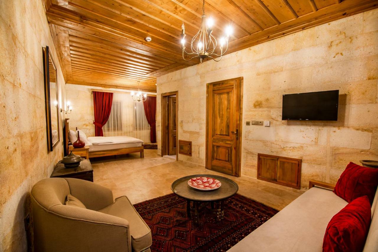 Ikarus Cappadocia Hotel Uchisar Exterior photo